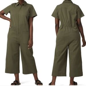 Universal Standard green jumpsuit size small
